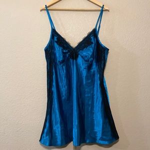 Cacique black lace lingerie Cami 14/16